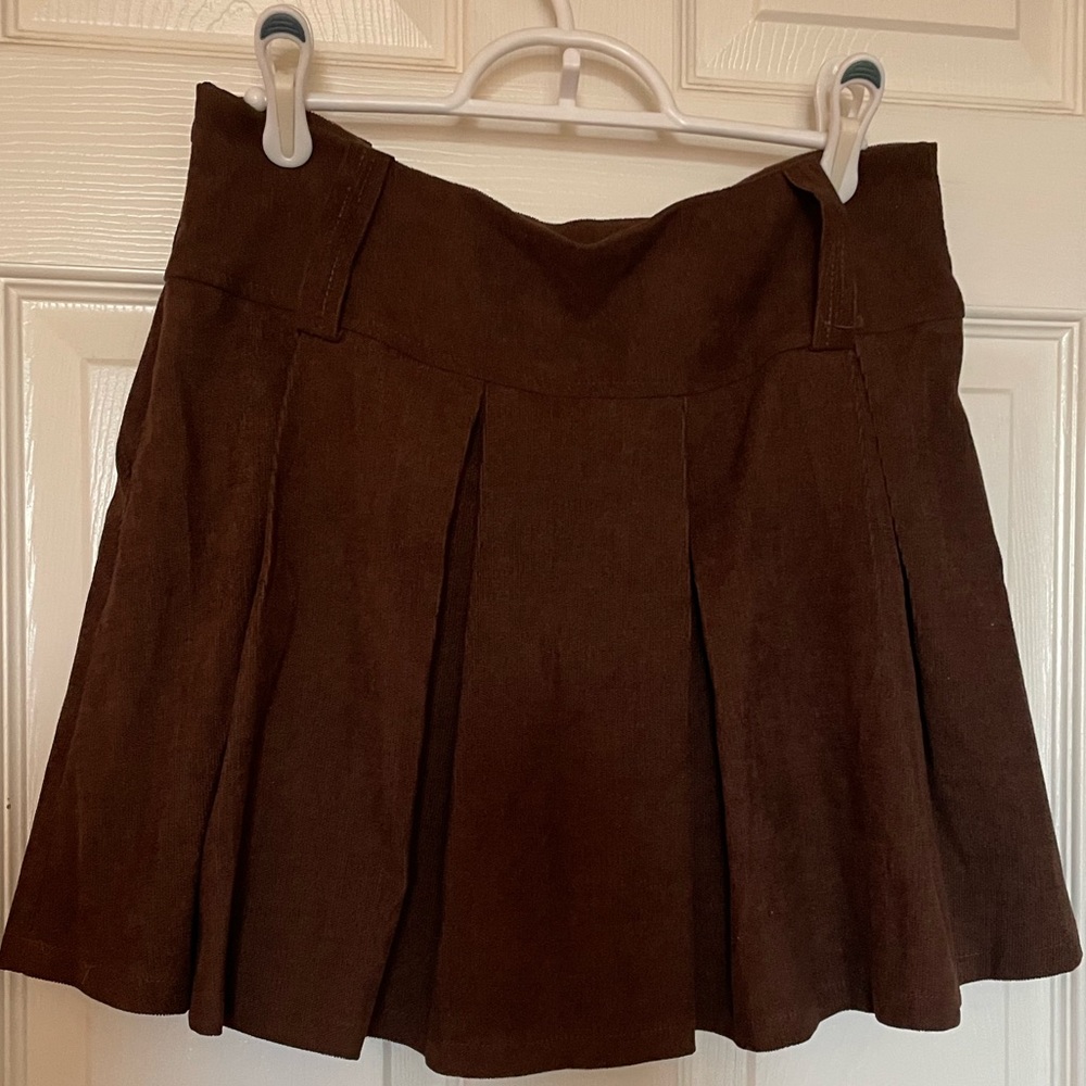 Brown Corduroy pleated mini skirt